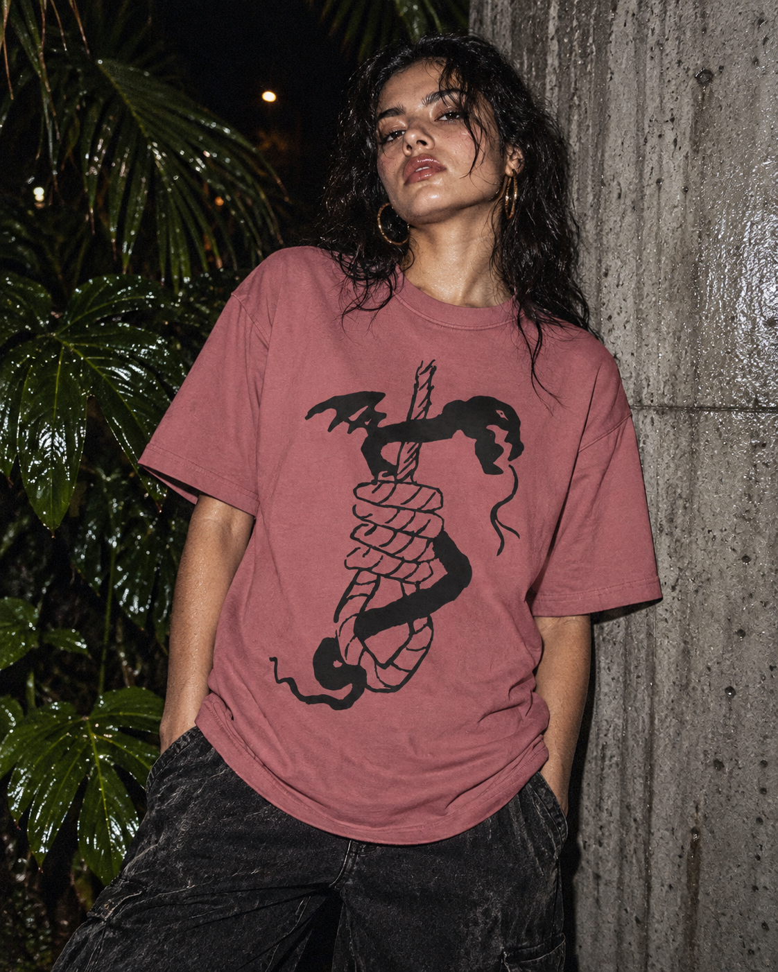 Bound Spirit T-Shirt — DELUSSION editorial