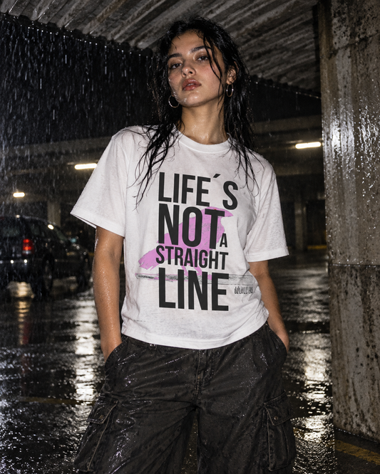 Life Is Not a Straight Line T-Shirt — DELUSSION editorial