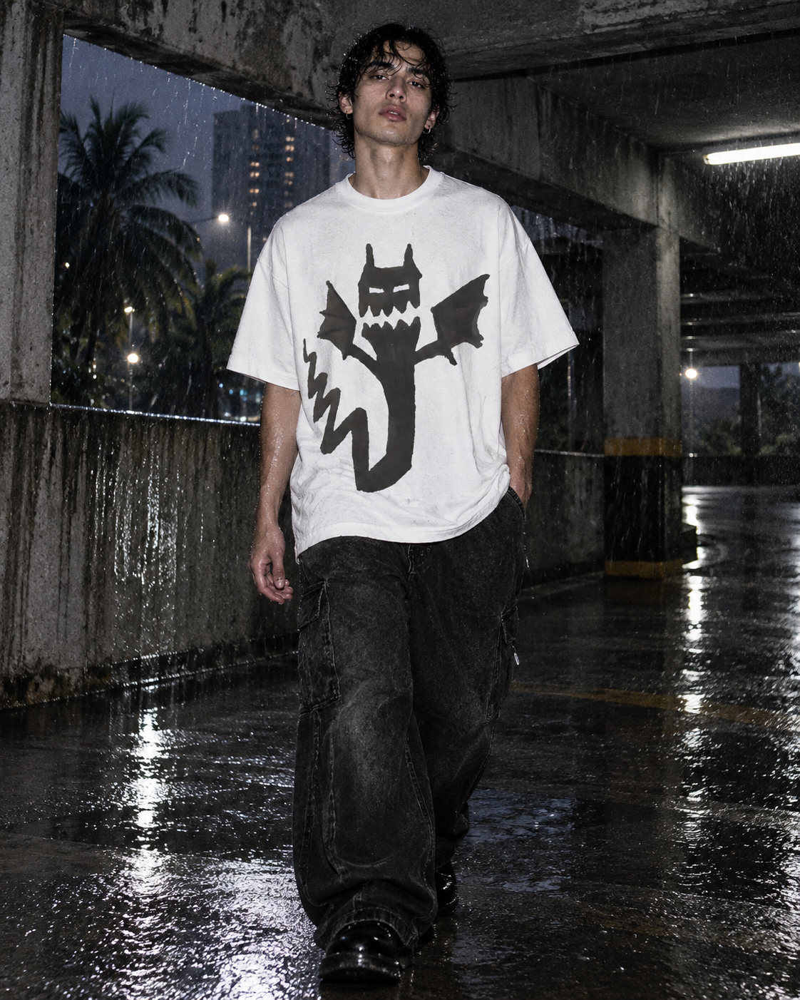 Possessed Cat T-Shirt — DELUSSION editorial