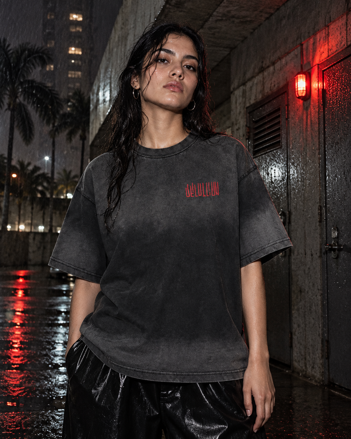 Red Whisper T-Shirt — DELUSSION editorial